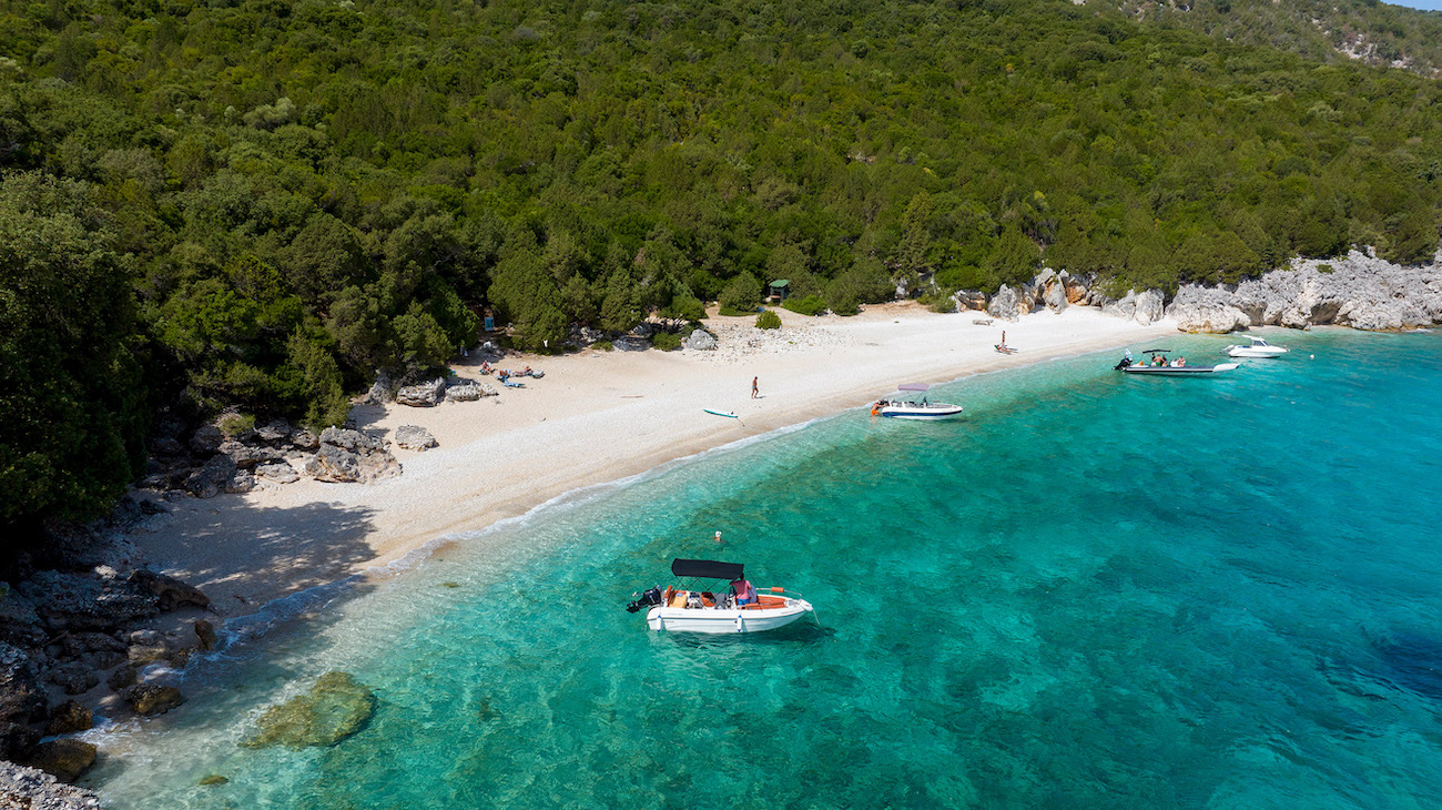 Book your boat rental in Poros Kefalonia and sail to hidden beaches and coves